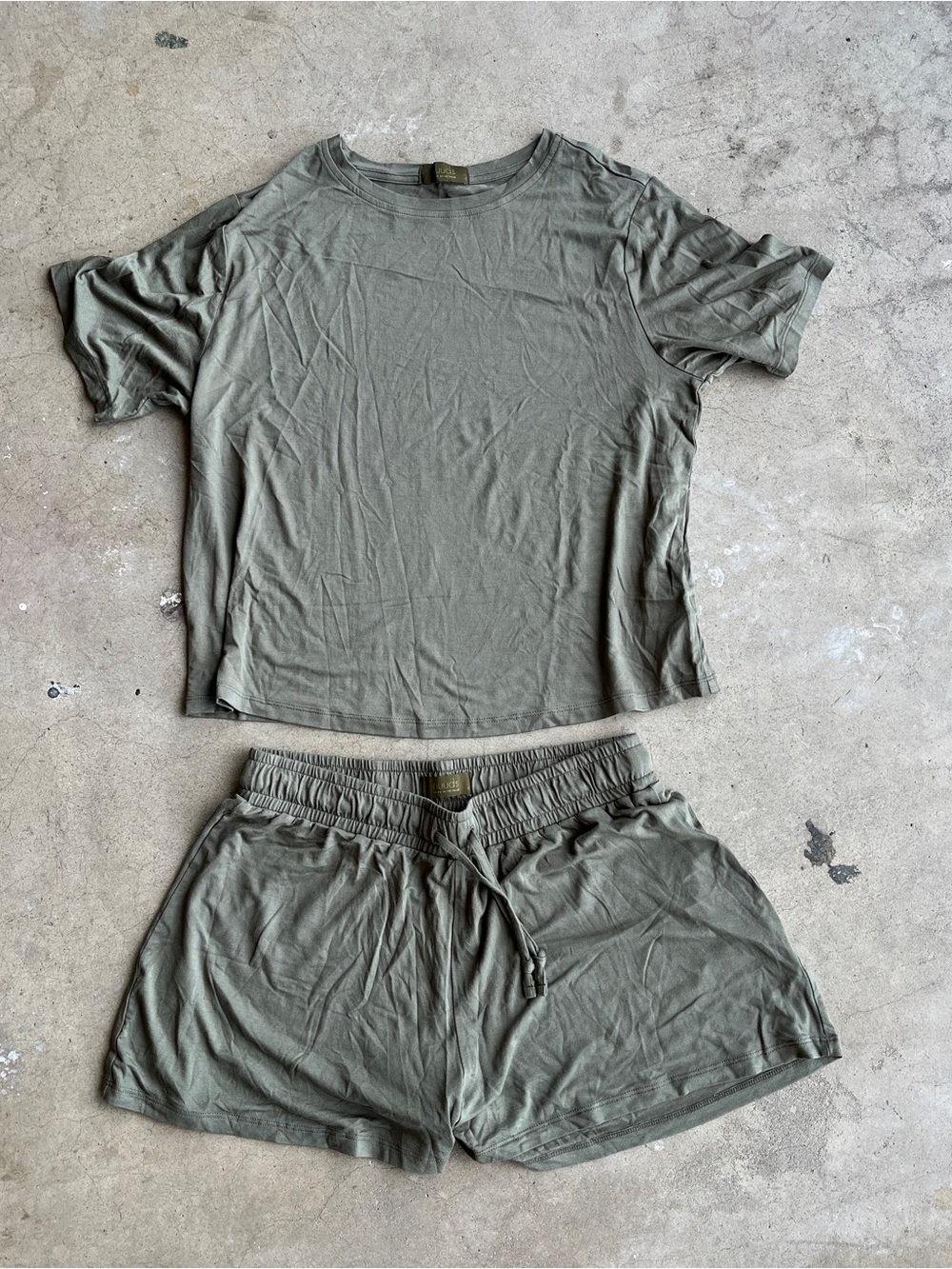 Nuuds Relaxed Olive Women’s Lounge Shorts Set